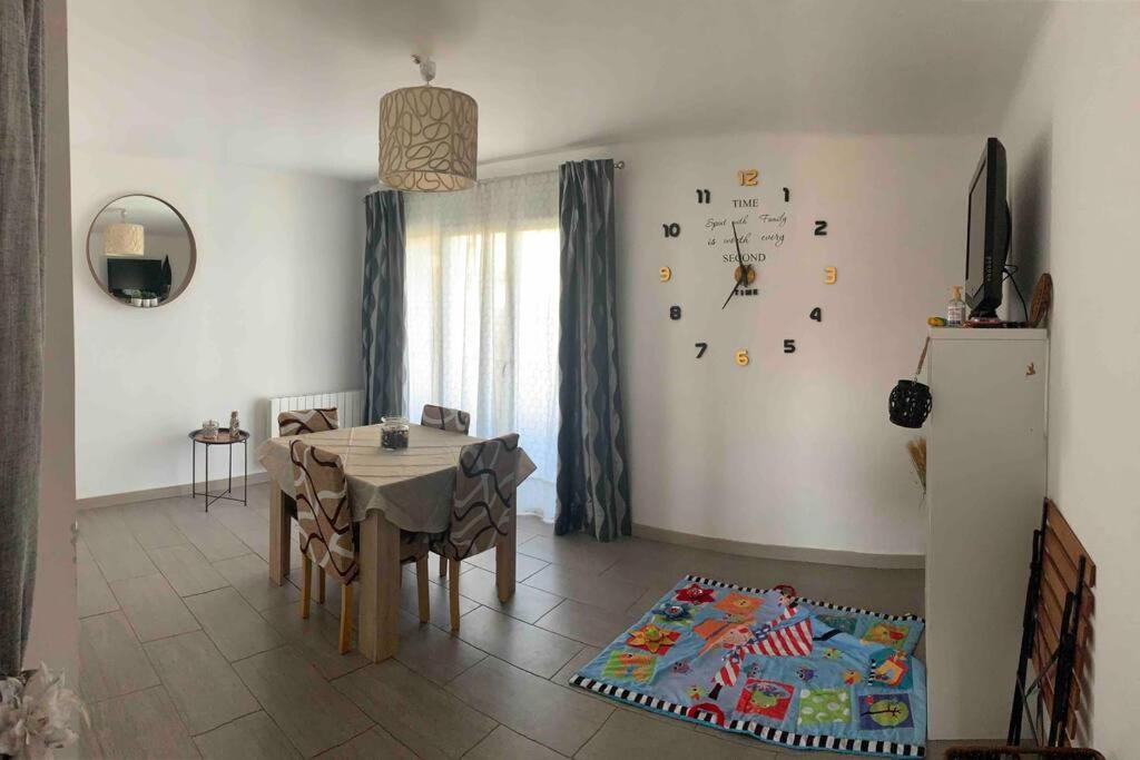 Appartement Familial En Bord De Mer Ла-Сейн-сюр-Мер Экстерьер фото